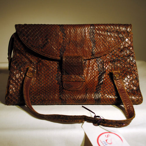 brown handbag in Frankfort